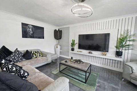 4 bedroom detached house for sale, Porth CF39
