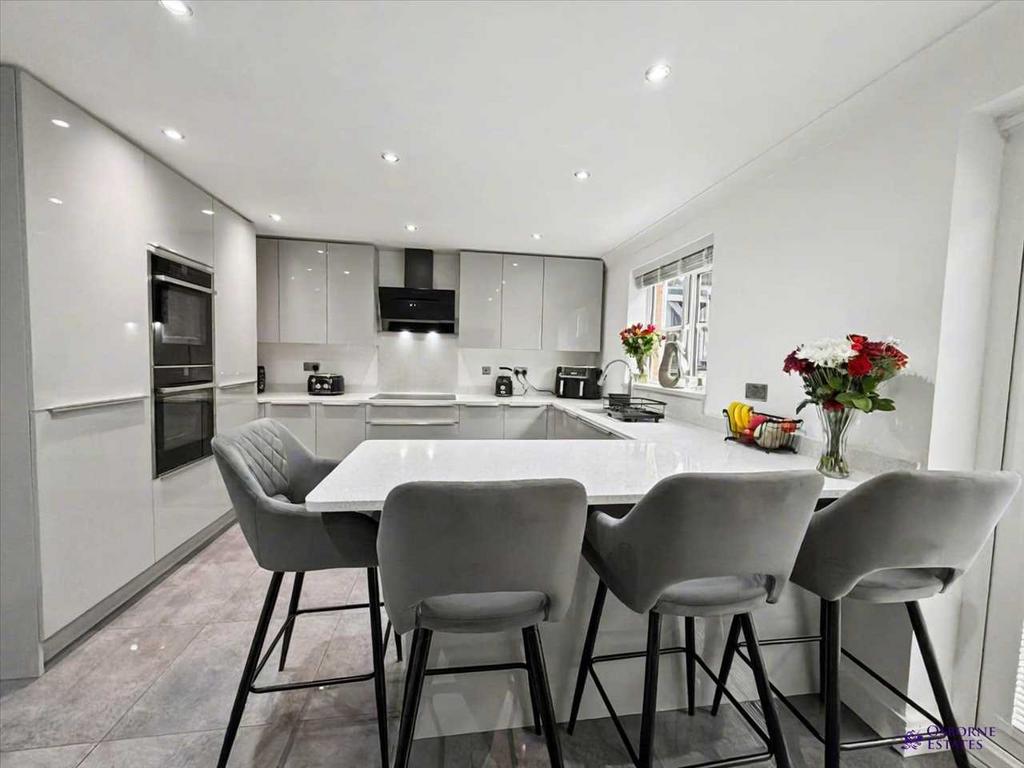 Kitchen/Breakfast