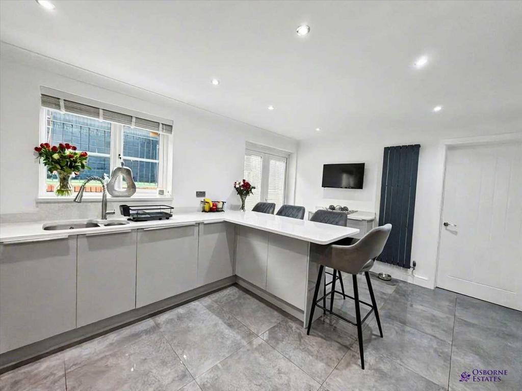 Kitchen/Breakfast