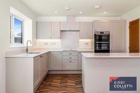 undefined, Fourfields, Rosedale Way, Cheshunt