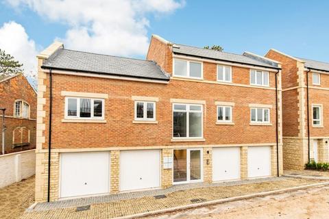 undefined, Polebarn Road, Trowbridge BA14