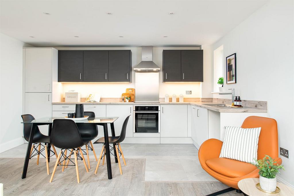 PLOT 11 - 1. Kitchen 2.jpg