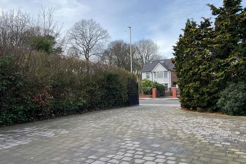 4 bedroom semi-detached house for sale, Bankfield Lane, Southport PR9