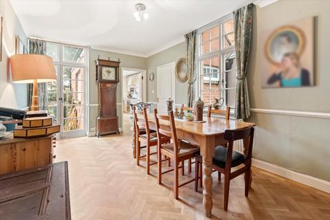 4 bedroom detached house for sale, Queen Anne's Gardens, Chiswick, London W4