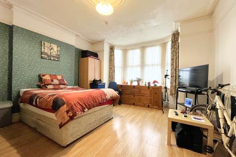 undefined, Satanita Road, Westcliff-on-Sea SS0