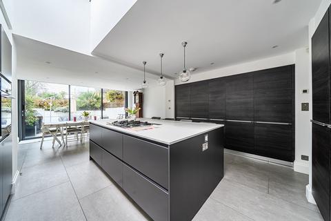 undefined, Bloemfontein Avenue, Hammersmith And Fulham, London