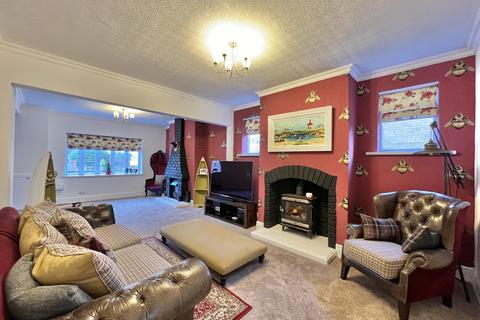 3 bedroom semi-detached house for sale, Chain Lane, Staining FY3