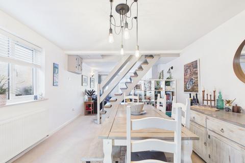 3 bedroom end of terrace house for sale, Main Street, Farcet, PE7
