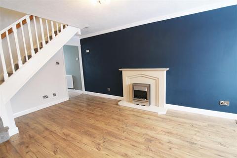 3 bedroom terraced house for sale, Elder Mews, Shelley, Huddersfield, HD8 8JU