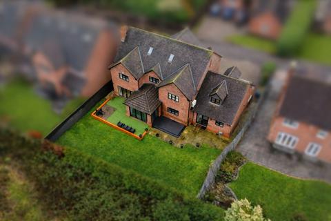 6 bedroom detached house for sale, Uppingham Road, Leicester LE5