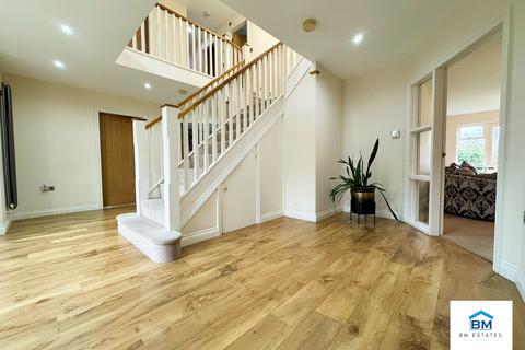 6 bedroom detached house for sale, Uppingham Road, Leicester LE5