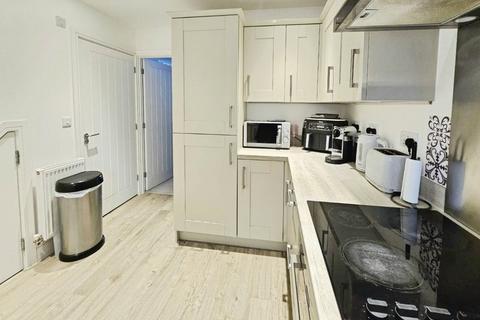 2 bedroom semi-detached house for sale, Goldfinch Edge, Cam, Dursley