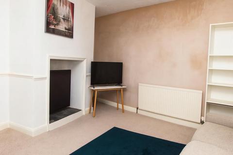 2 bedroom terraced house to rent, Ellenshaw Street, Darwen