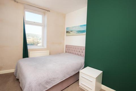 2 bedroom terraced house to rent, Ellenshaw Street, Darwen