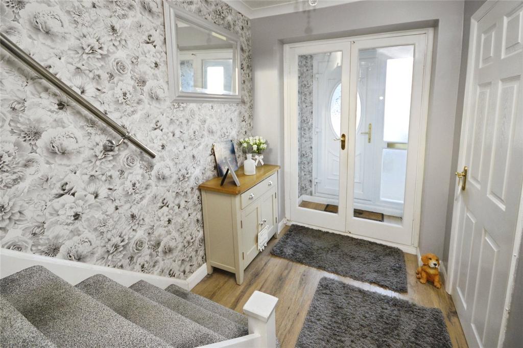 Entrance Hall/Porch