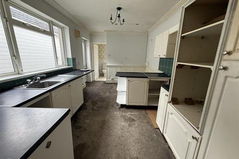 2 bedroom terraced house for sale, Druce Street, Llanelli