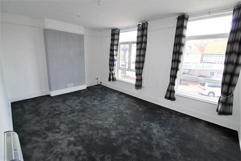 2 bedroom flat to rent, The Parade, Exmouth EX8