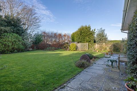 4 bedroom detached house for sale, Regis Avenue, Aldwick Bay Estate, Aldwick, Bognor Regis, West Sussex PO21