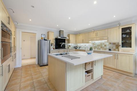 4 bedroom detached house for sale, Regis Avenue, Aldwick Bay Estate, Aldwick, Bognor Regis, West Sussex PO21
