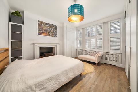 3 bedroom flat for sale, Brondesbury Villas, London NW6
