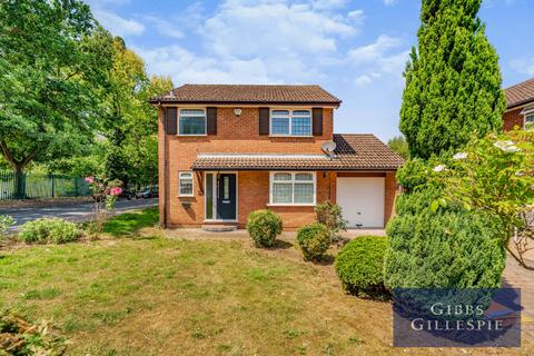 undefined, Thames Drive, Ruislip, HA4