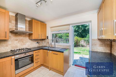 undefined, Thames Drive, Ruislip, HA4