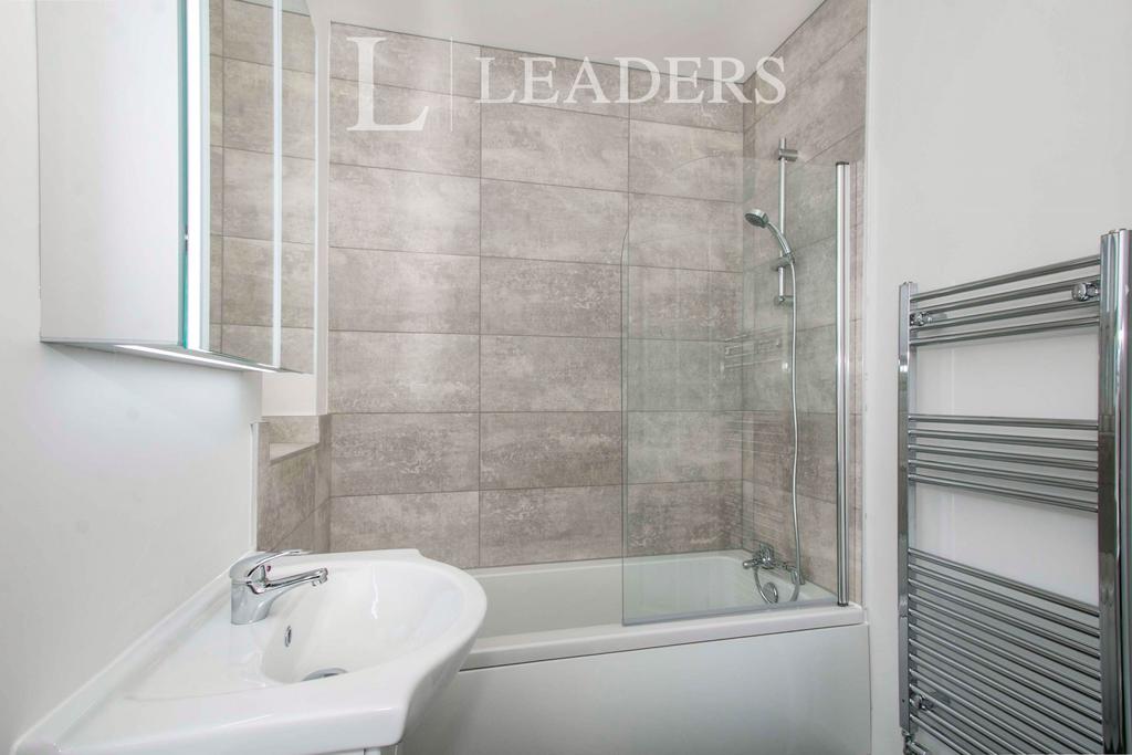 Bathroom (2)