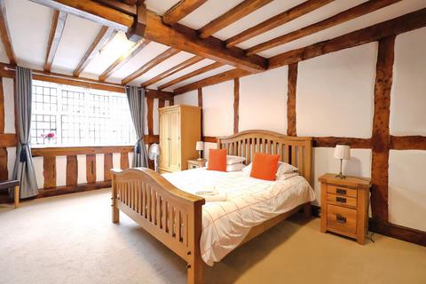 undefined, High Street, Central, Stratford-upon-Avon, CV37