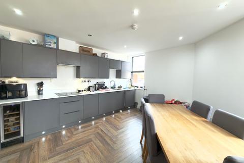 1 bedroom in a flat share to rent, Bond Street, Birmingham B19