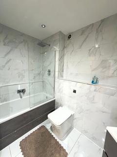 1 bedroom in a flat share to rent, Bond St, Birmingham B3