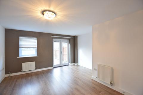 2 bedroom terraced house to rent, Pacha Way, The Staiths, Gateshead, NE8