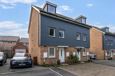undefined, Stoneham Way, Hampshire RG24