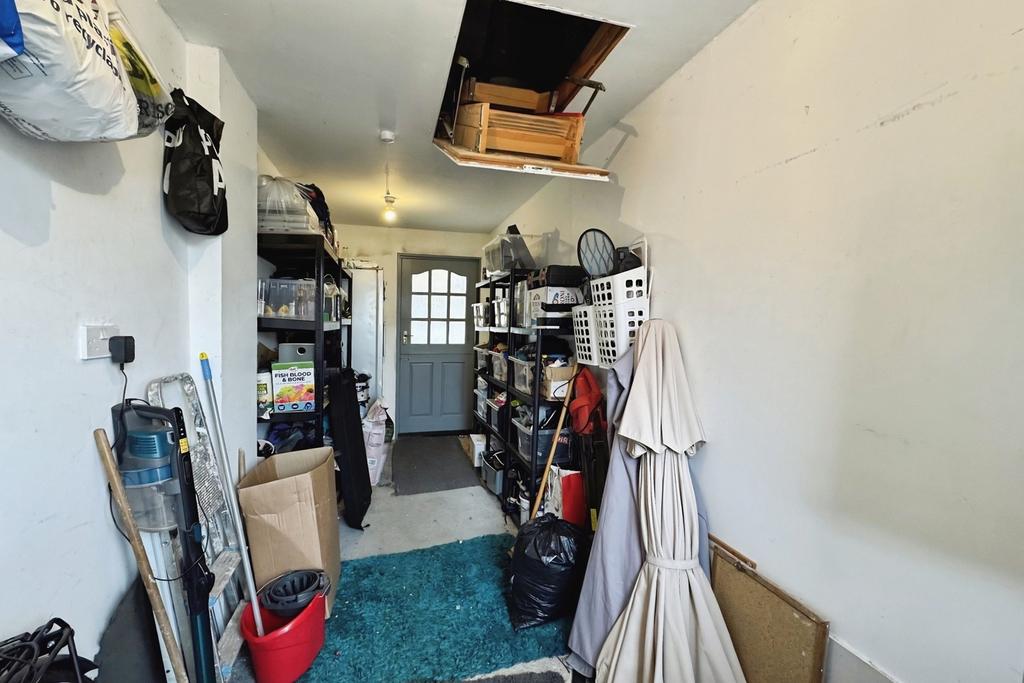 Store/Workshop.