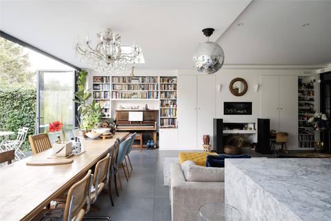 4 bedroom semi-detached house to rent, Chamberlayne Road, London, NW10