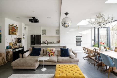 4 bedroom semi-detached house to rent, Chamberlayne Road, London, NW10