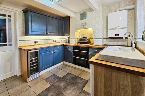 3 bedroom semi-detached house for sale, Harwich Road, Little Clacton, Clacton-on-Sea