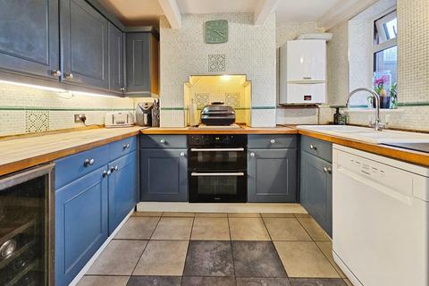 3 bedroom semi-detached house for sale, Harwich Road, Little Clacton, Clacton-on-Sea