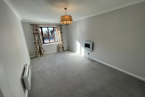 1 bedroom flat to rent, Sutton Close, Woodbridge IP12