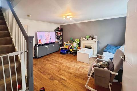 3 bedroom end of terrace house for sale, Ironstone Crescent, Chapeltown, S35