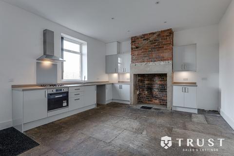 undefined, Blakeridge Lane, Batley, WF17