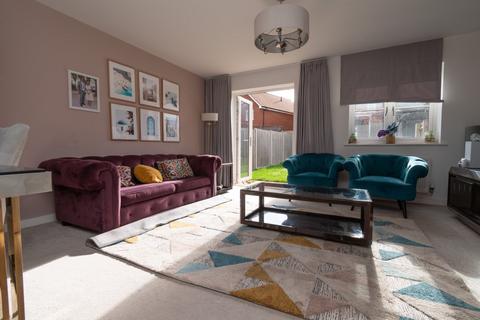 3 bedroom detached house for sale, Kings Drive, Faversham, Kent, ME13