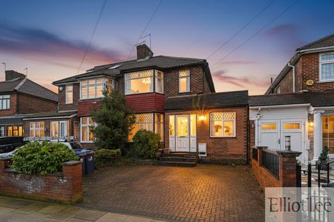 Orchard Gate, Greenford UB6