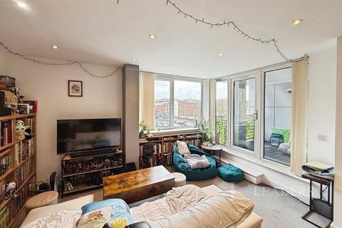 1 bedroom flat to rent, High Street, Southampton, SO14