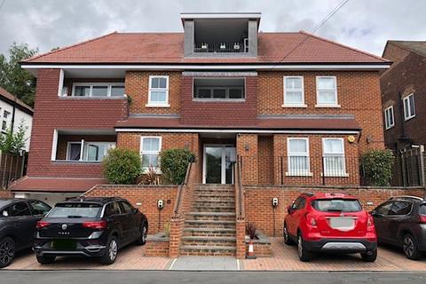 undefined, South Drive, Coulsdon CR5