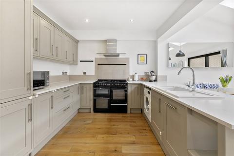 4 bedroom terraced house for sale, Hillbrook Road, London, SW17