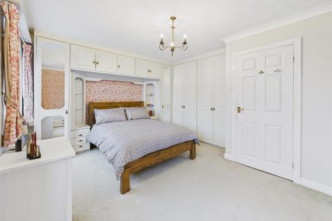 2 bedroom semi-detached house for sale, Nettle Hill, Newport