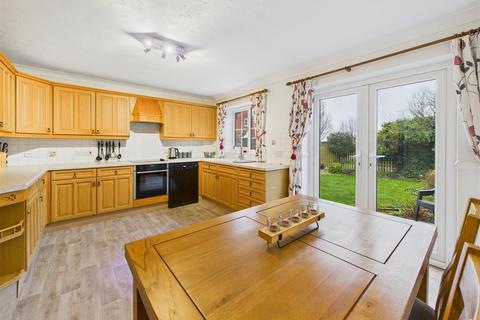 2 bedroom semi-detached house for sale, Nettle Hill, Newport