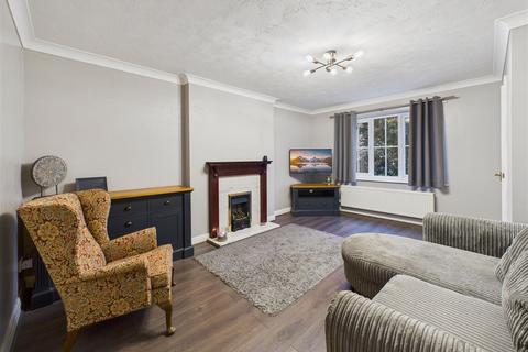 2 bedroom semi-detached house for sale, Nettle Hill, Newport