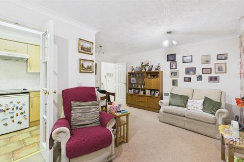 undefined, High Street, Cheshunt, Waltham Cross