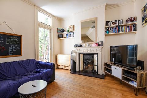 undefined, Balvernie Grove, Southfields, London, SW18